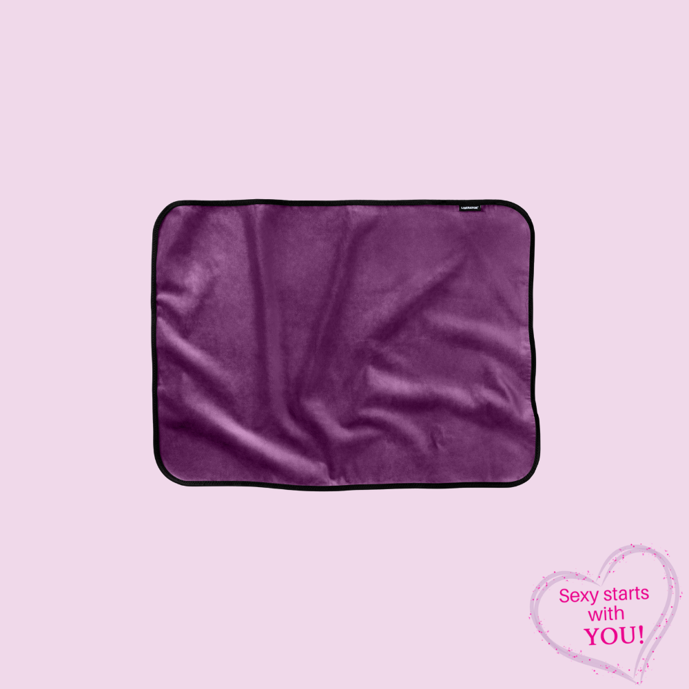 Fascinator Waterproof Throws