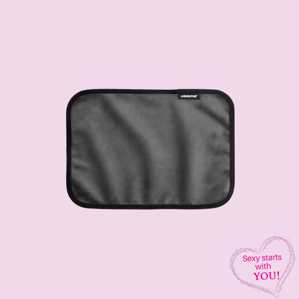 Fascinator Waterproof Throws